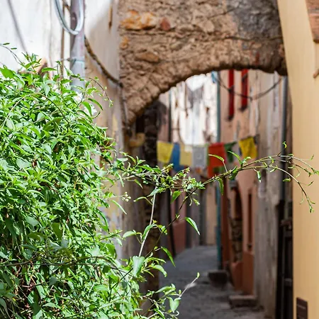 Il Borgo 5 شقة كابوليفيري